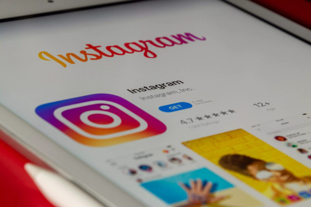 Utilize as fontes para Instagram para estilizar suas redes sociais. Fonte: Unsplash